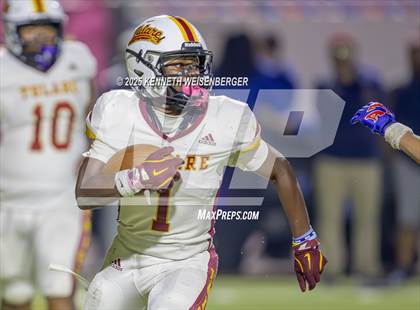 Thumbnail 2 in Tulare Union @ Tulare Western photogallery.