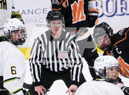 Thumbnail 3 in Mamaroneck vs. Williamsville North (NYSPHSAA Division I Semifinal) photogallery.