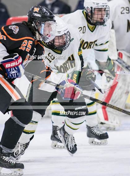 Thumbnail 1 in Mamaroneck vs. Williamsville North (NYSPHSAA Division I Semifinal) photogallery.