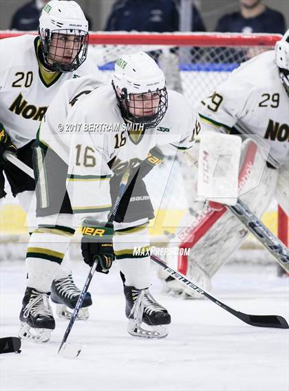 Thumbnail 3 in Mamaroneck vs. Williamsville North (NYSPHSAA Division I Semifinal) photogallery.