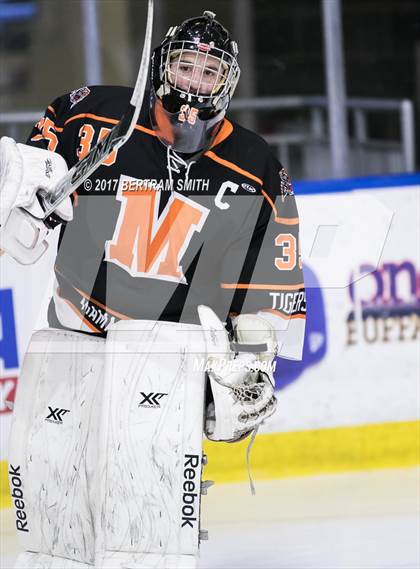 Thumbnail 1 in Mamaroneck vs. Williamsville North (NYSPHSAA Division I Semifinal) photogallery.