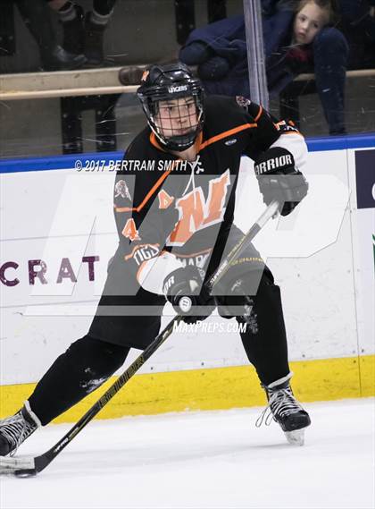 Thumbnail 1 in Mamaroneck vs. Williamsville North (NYSPHSAA Division I Semifinal) photogallery.