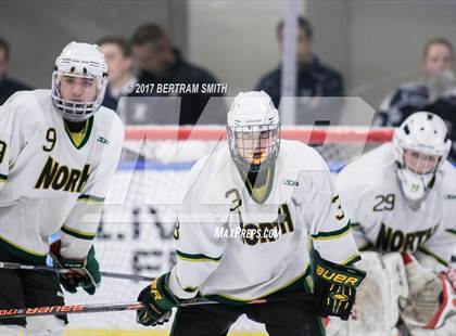 Thumbnail 2 in Mamaroneck vs. Williamsville North (NYSPHSAA Division I Semifinal) photogallery.