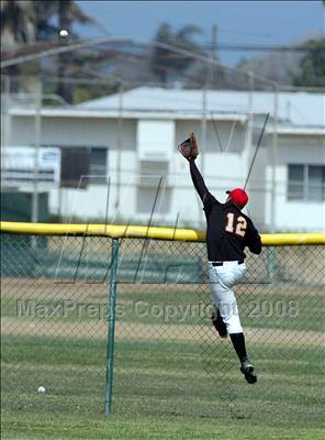 Thumbnail 3 in Mountain Empire vs. Sitka (58th Lions Invitational) photogallery.