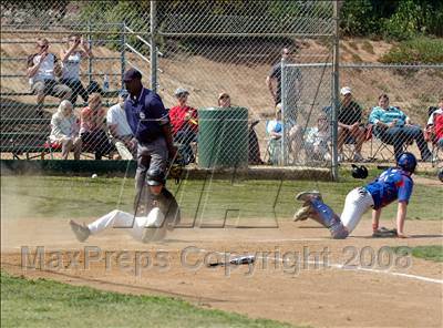 Thumbnail 3 in Mountain Empire vs. Sitka (58th Lions Invitational) photogallery.