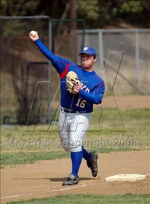 Thumbnail 3 in Mountain Empire vs. Sitka (58th Lions Invitational) photogallery.