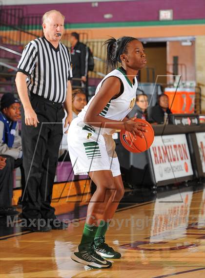 Thumbnail 2 in Dillard vs. Long Beach Poly (Nike Tournament of Champions) photogallery.
