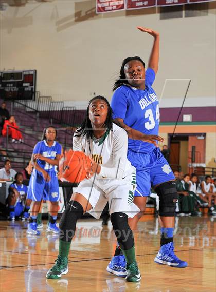 Thumbnail 3 in Dillard vs. Long Beach Poly (Nike Tournament of Champions) photogallery.