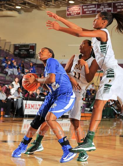 Thumbnail 2 in Dillard vs. Long Beach Poly (Nike Tournament of Champions) photogallery.