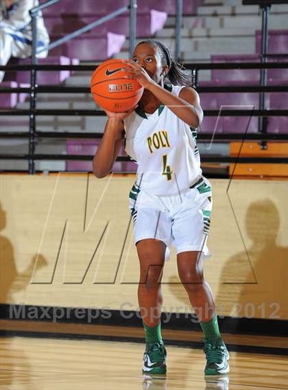 Thumbnail 1 in Dillard vs. Long Beach Poly (Nike Tournament of Champions) photogallery.