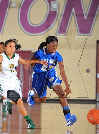 Thumbnail 1 in Dillard vs. Long Beach Poly (Nike Tournament of Champions) photogallery.