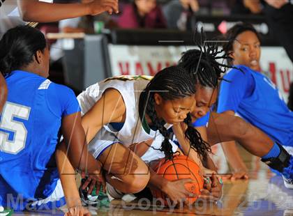Thumbnail 1 in Dillard vs. Long Beach Poly (Nike Tournament of Champions) photogallery.