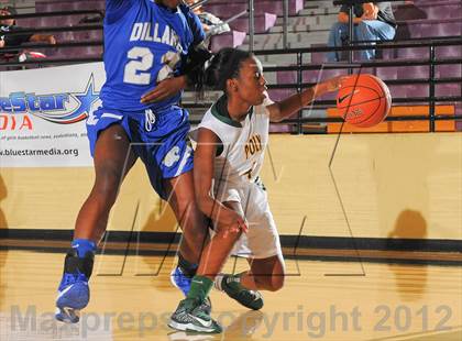Thumbnail 3 in Dillard vs. Long Beach Poly (Nike Tournament of Champions) photogallery.