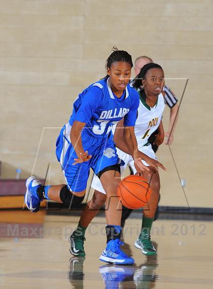 Thumbnail 3 in Dillard vs. Long Beach Poly (Nike Tournament of Champions) photogallery.