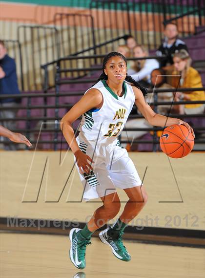 Thumbnail 2 in Dillard vs. Long Beach Poly (Nike Tournament of Champions) photogallery.