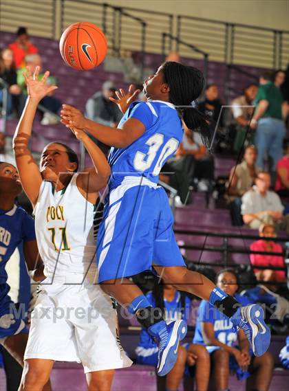 Thumbnail 1 in Dillard vs. Long Beach Poly (Nike Tournament of Champions) photogallery.