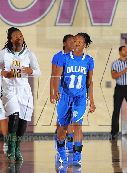 Thumbnail 1 in Dillard vs. Long Beach Poly (Nike Tournament of Champions) photogallery.