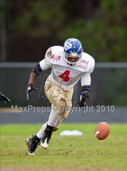 Thumbnail 1 in Florida Shrine Bowl photogallery.