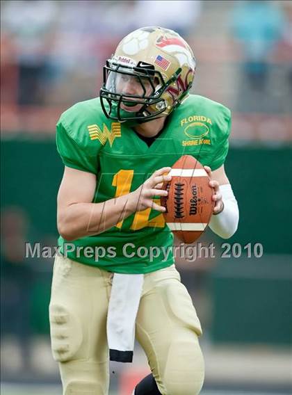 Thumbnail 2 in Florida Shrine Bowl photogallery.