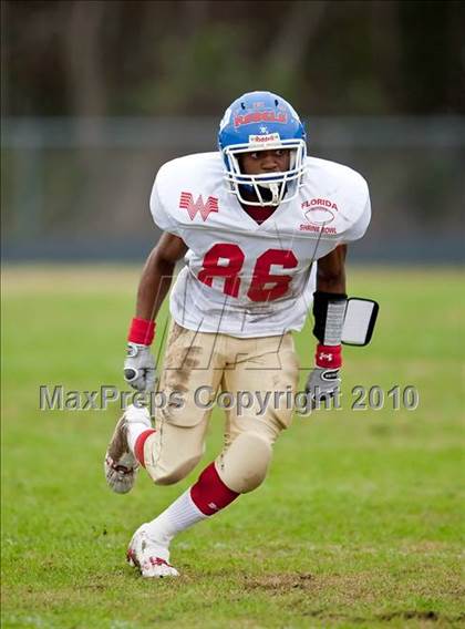 Thumbnail 3 in Florida Shrine Bowl photogallery.