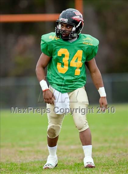 Thumbnail 3 in Florida Shrine Bowl photogallery.