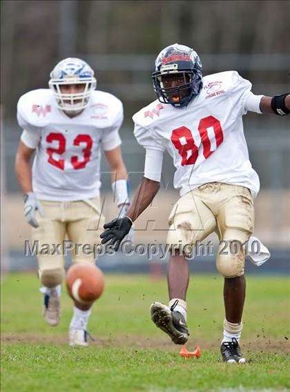 Thumbnail 3 in Florida Shrine Bowl photogallery.