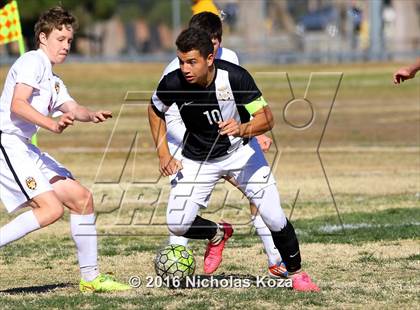 Thumbnail 2 in Harvard-Westlake vs Knight (Hart Tournament) photogallery.