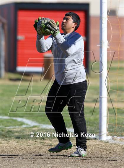 Thumbnail 3 in Harvard-Westlake vs Knight (Hart Tournament) photogallery.