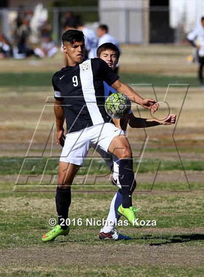 Thumbnail 2 in Harvard-Westlake vs Knight (Hart Tournament) photogallery.
