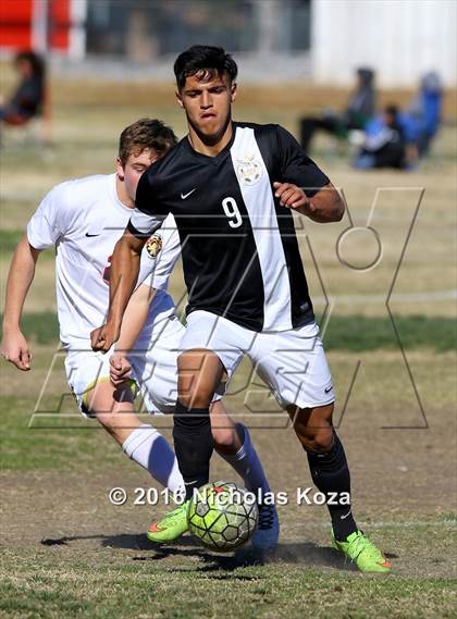 Thumbnail 2 in Harvard-Westlake vs Knight (Hart Tournament) photogallery.