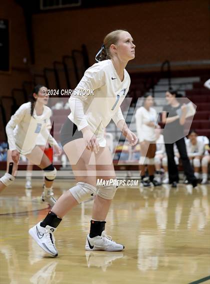 Thumbnail 3 in Mica Mountain @ Salpointe Catholic photogallery.