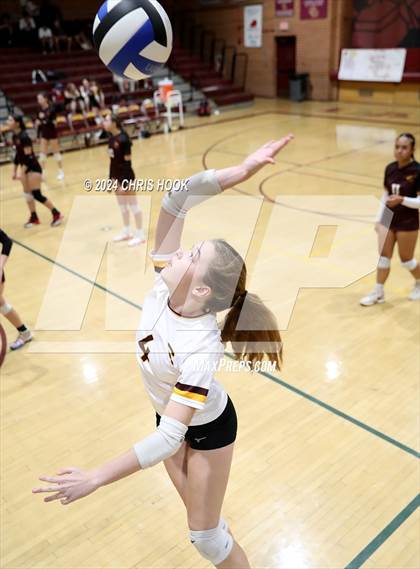 Thumbnail 2 in Mica Mountain @ Salpointe Catholic photogallery.