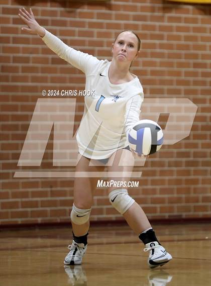 Thumbnail 2 in Mica Mountain @ Salpointe Catholic photogallery.