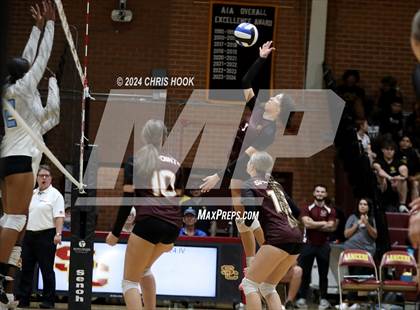Thumbnail 2 in Mica Mountain @ Salpointe Catholic photogallery.