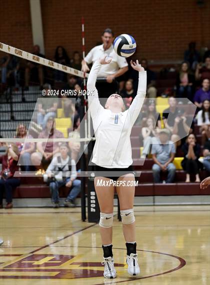Thumbnail 2 in Mica Mountain @ Salpointe Catholic photogallery.