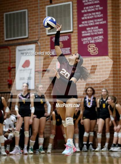 Thumbnail 1 in Mica Mountain @ Salpointe Catholic photogallery.
