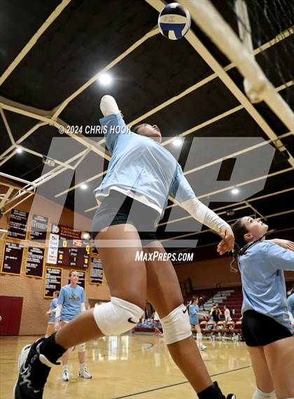 Thumbnail 1 in Mica Mountain @ Salpointe Catholic photogallery.