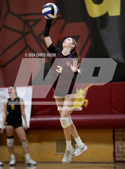 Thumbnail 2 in Mica Mountain @ Salpointe Catholic photogallery.