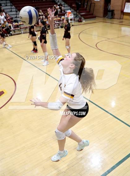 Thumbnail 3 in Mica Mountain @ Salpointe Catholic photogallery.