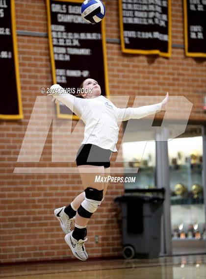 Thumbnail 1 in Mica Mountain @ Salpointe Catholic photogallery.