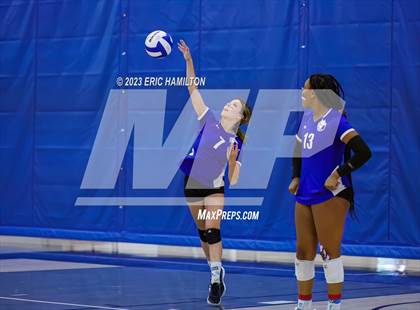 Thumbnail 3 in JV: Lawndale @ Wiseburn- Da Vinci photogallery.