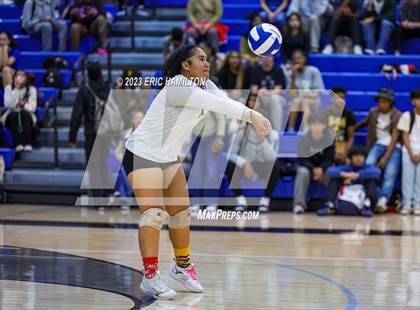 Thumbnail 3 in JV: Lawndale @ Wiseburn- Da Vinci photogallery.