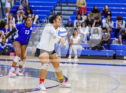 Thumbnail 1 in JV: Lawndale @ Wiseburn- Da Vinci photogallery.