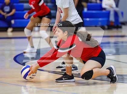 Thumbnail 3 in JV: Lawndale @ Wiseburn- Da Vinci photogallery.
