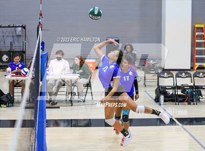 Thumbnail 1 in JV: Lawndale @ Wiseburn- Da Vinci photogallery.