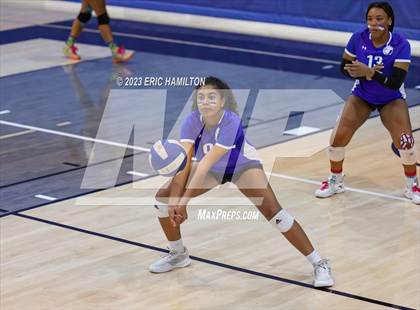 Thumbnail 3 in JV: Lawndale @ Wiseburn- Da Vinci photogallery.
