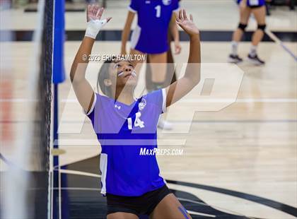 Thumbnail 3 in JV: Lawndale @ Wiseburn- Da Vinci photogallery.