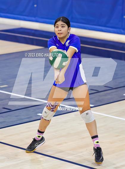 Thumbnail 1 in JV: Lawndale @ Wiseburn- Da Vinci photogallery.