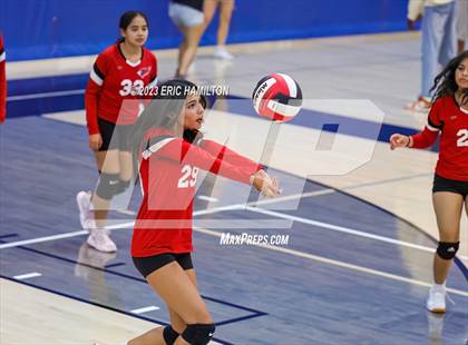 Thumbnail 3 in JV: Lawndale @ Wiseburn- Da Vinci photogallery.