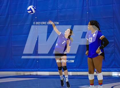 Thumbnail 3 in JV: Lawndale @ Wiseburn- Da Vinci photogallery.